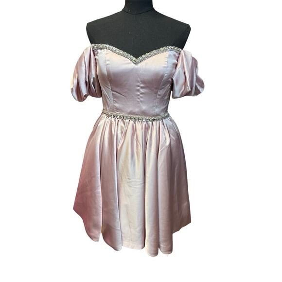 Mac Duggal Puff-Sleeve Short Party Dress 20688 in Blush Size 2 READ DESCRIPTION - Picture 1 of 15